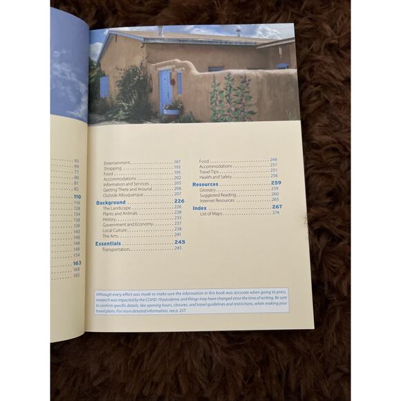 Moon Santa Fe, Taos and Albuquerque by Steven Horak Softcover 2021 Sixth Edition - Picture 7 of 14